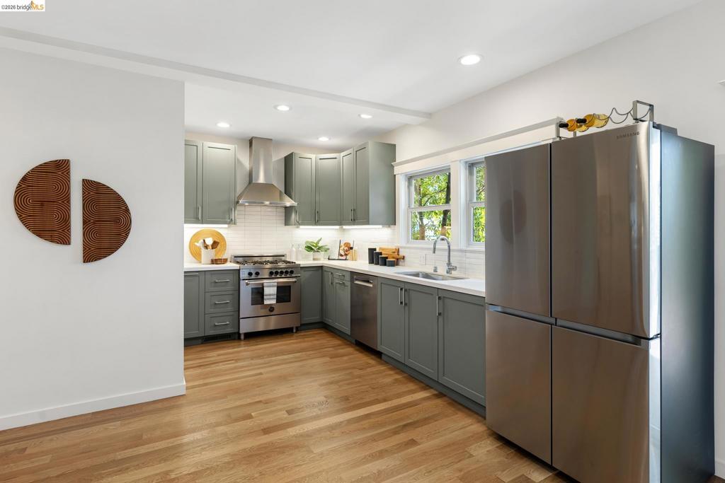 4811 Webster St Property Photo 18