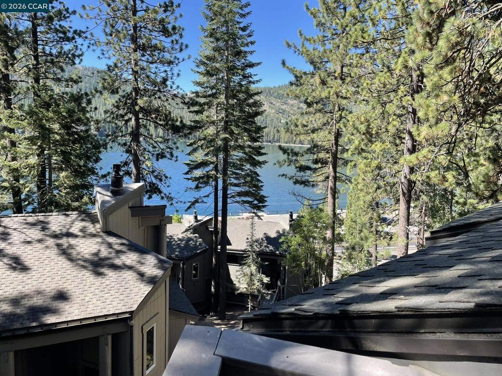 15466 Donner Pass Rd Property Photo 1