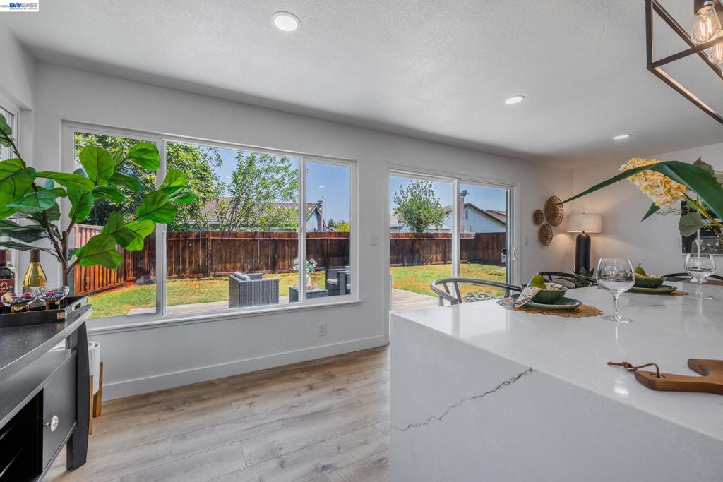 33457 Caliban Dr Property Photo 12