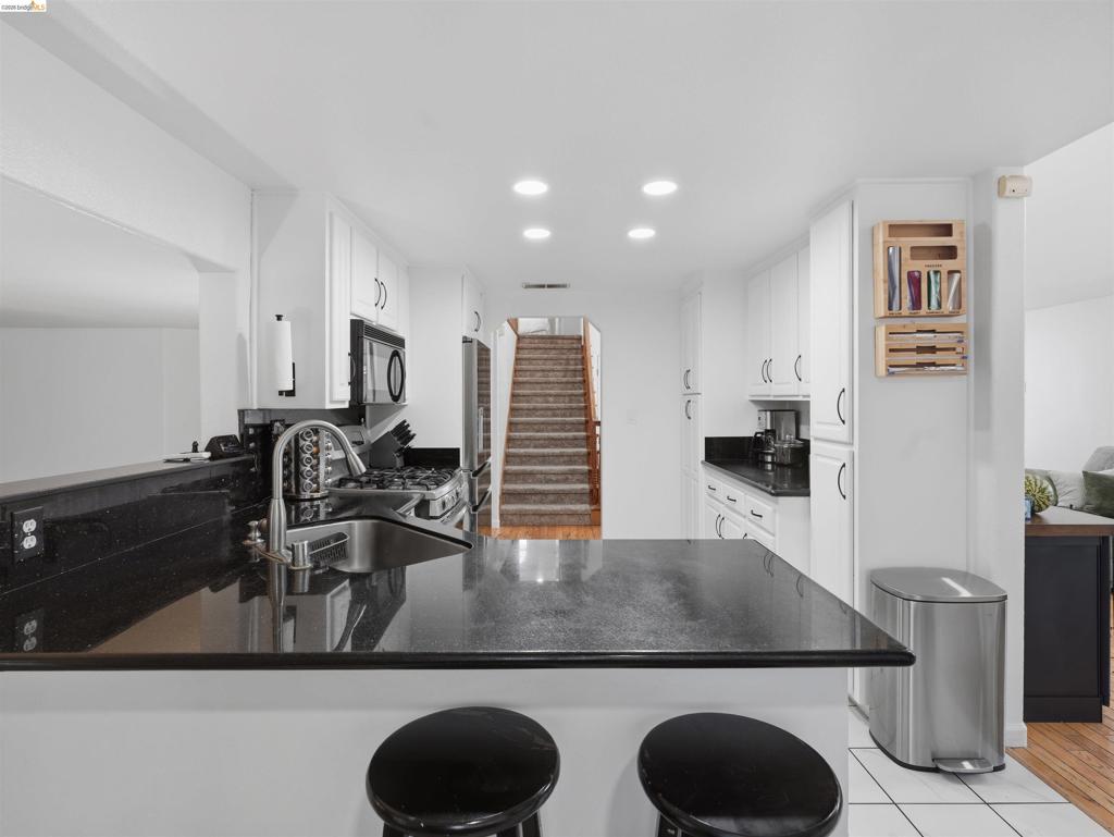 1529 Thistle Court Property Photo 15