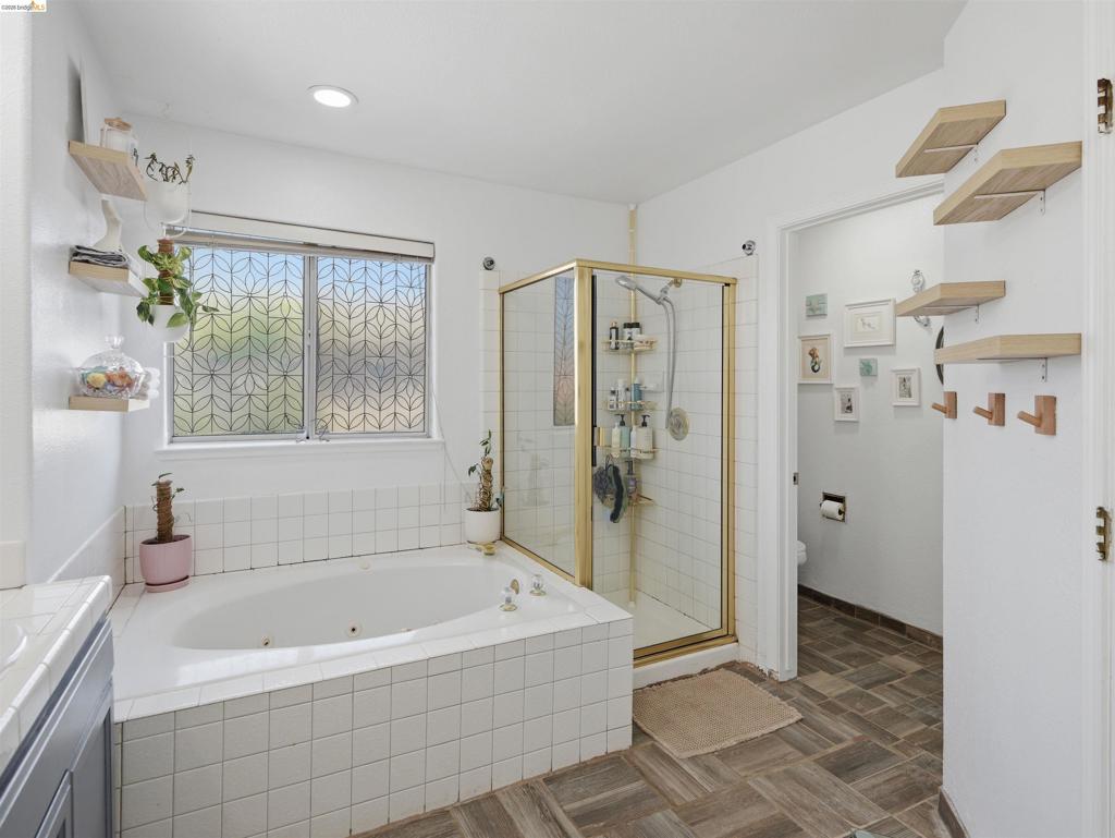 1529 Thistle Court Property Photo 31