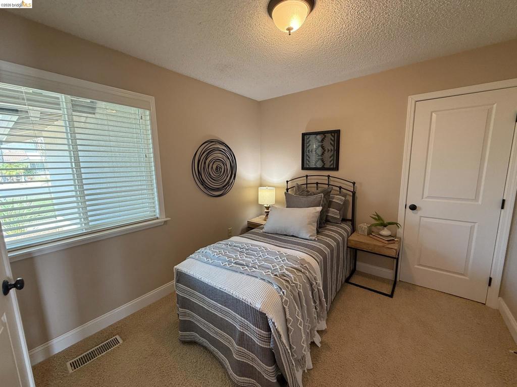 381 Discovery Bay Blvd Property Photo 18