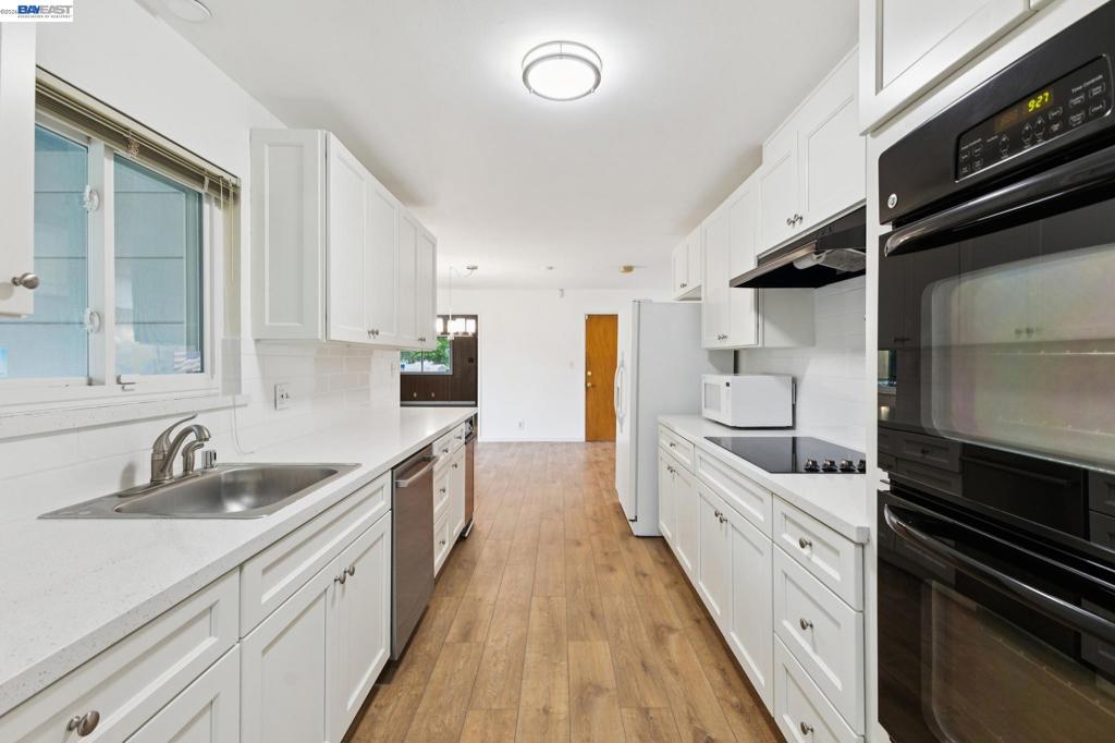 1804 Sereno Dr Property Photo 15