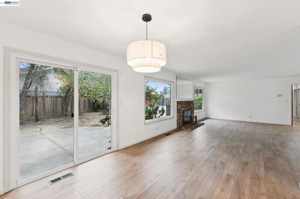1804 Sereno Dr Property Photo 26