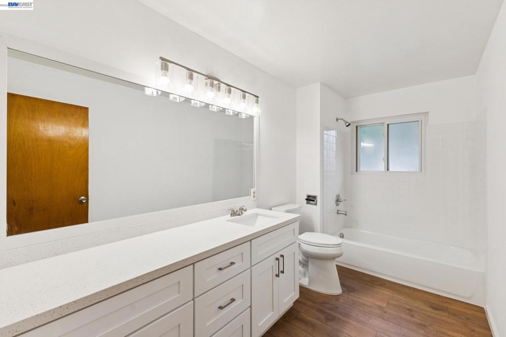 1804 Sereno Dr Property Photo 27