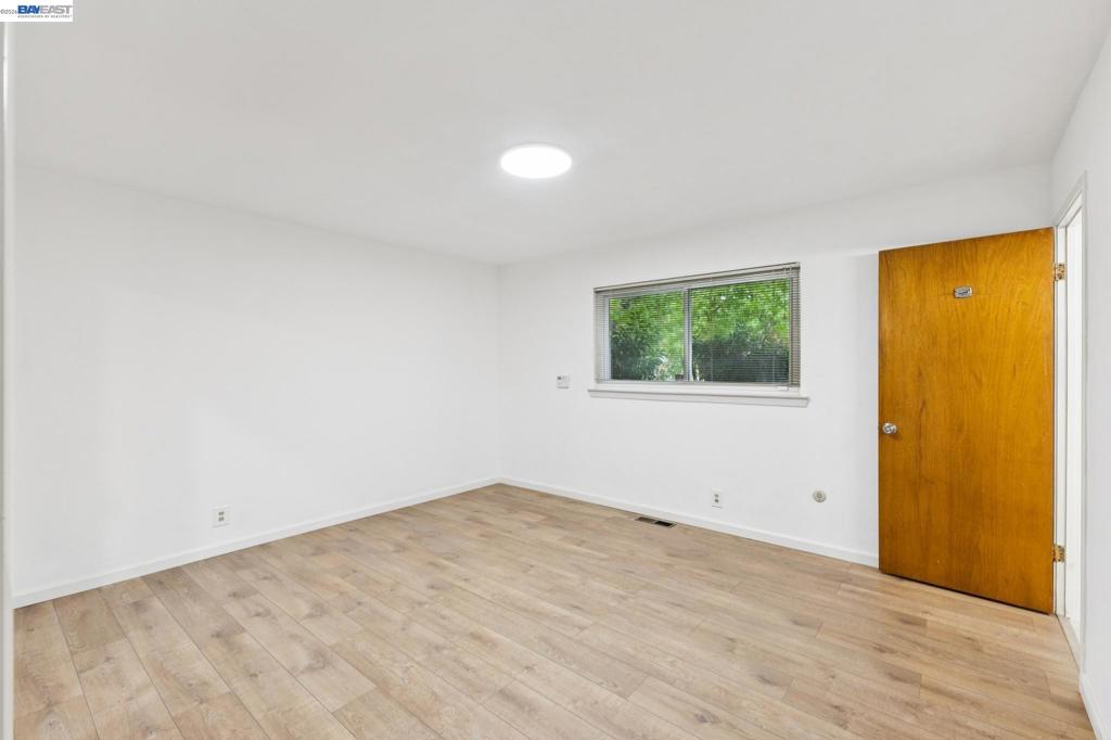1804 Sereno Dr Property Photo 32