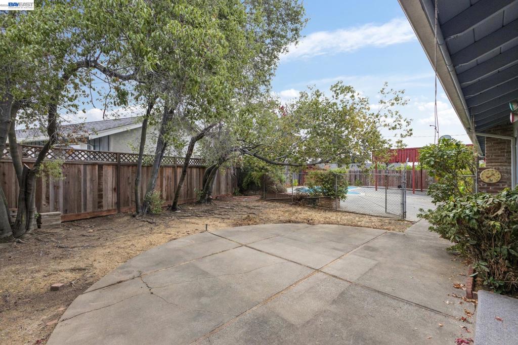 1804 Sereno Dr Property Photo 47