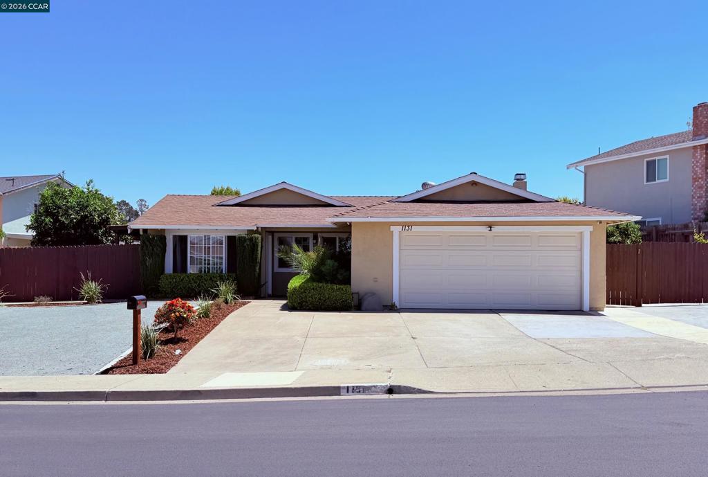 1131 Langlie Ct Property Photo