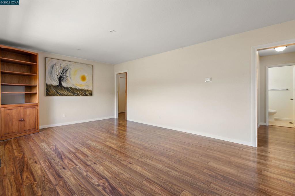 544 N Camino Alto Property Photo 4