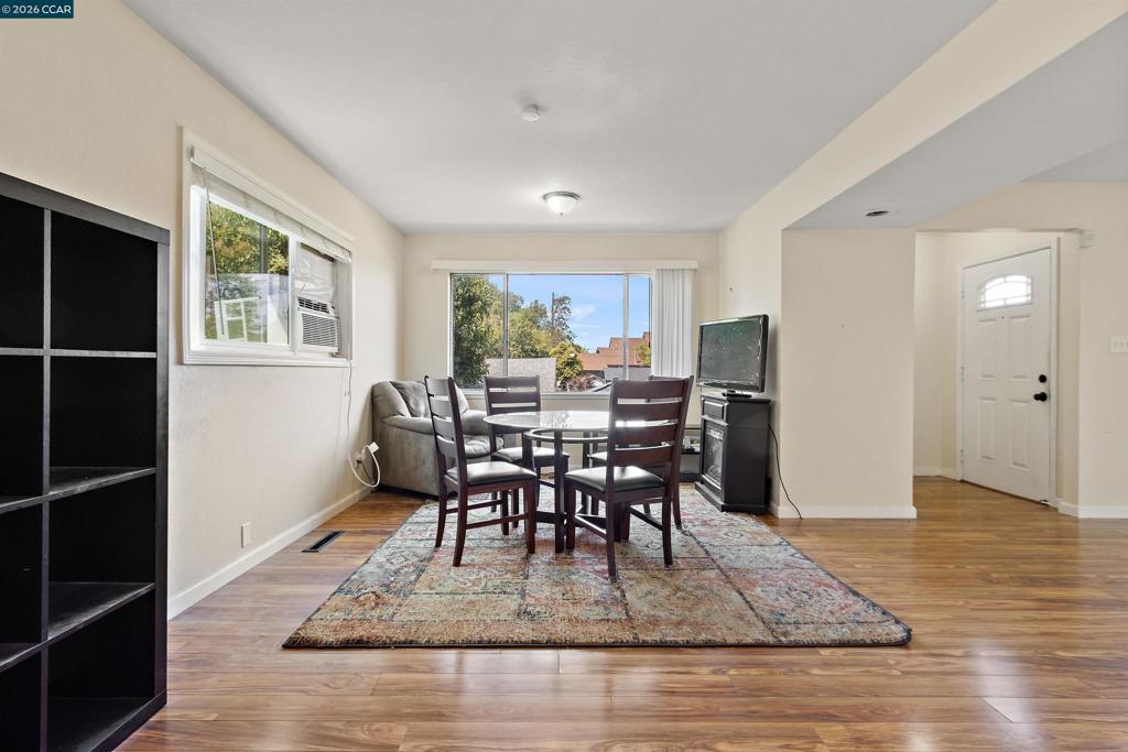 544 N Camino Alto Property Photo 6