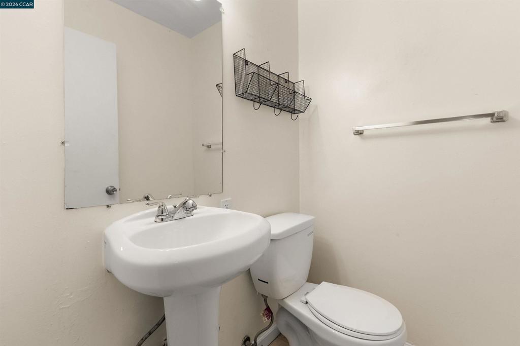 544 N Camino Alto Property Photo 15