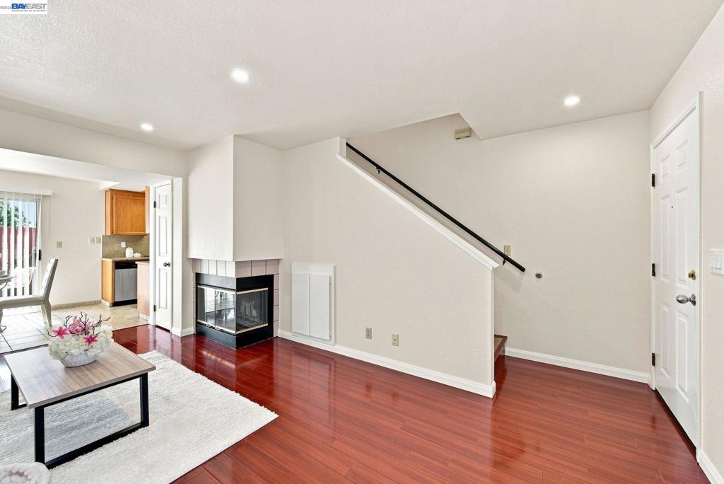 847 W Sunset Blvd B Property Photo 7