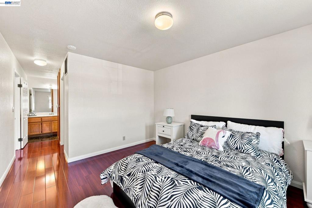 847 W Sunset Blvd B Property Photo 18
