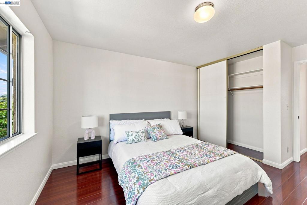 847 W Sunset Blvd B Property Photo 23