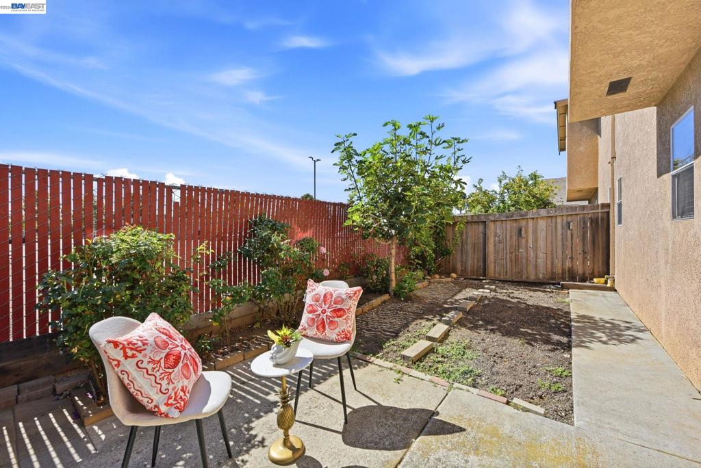 847 W Sunset Blvd B Property Photo 32
