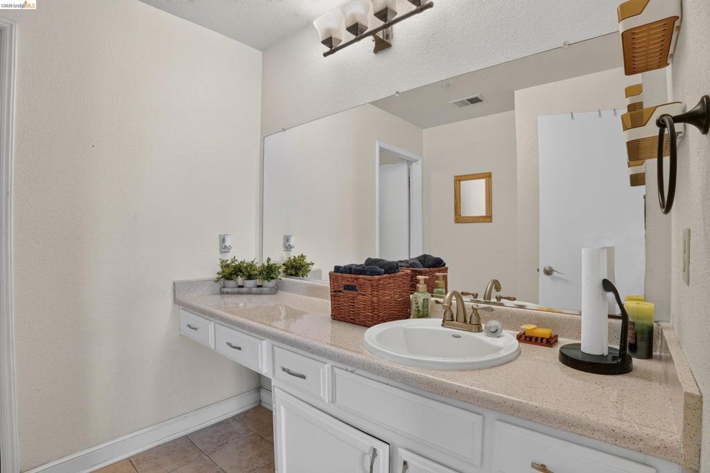 113 Harris Cir Property Photo 25