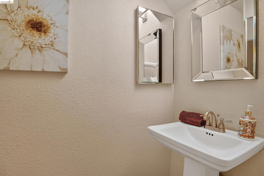 113 Harris Cir Property Photo 30