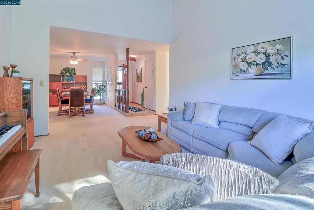 2811 Saint Joseph Dr Property Photo 8