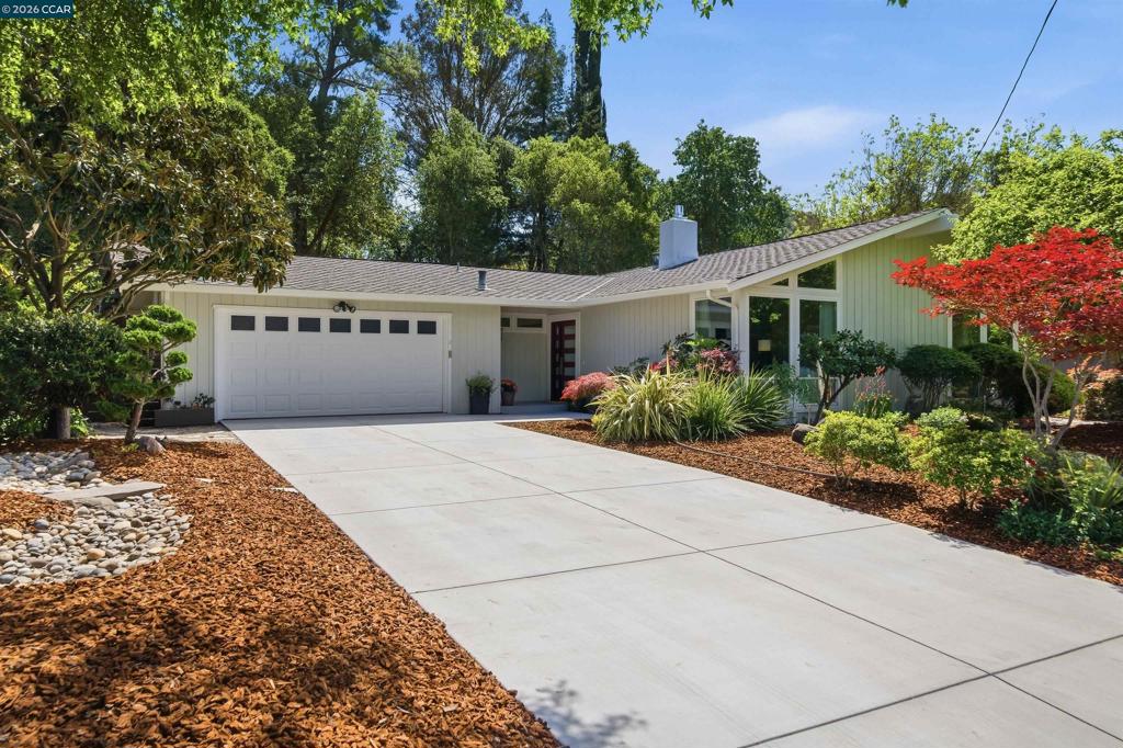 157 Shuey Dr Property Photo 1