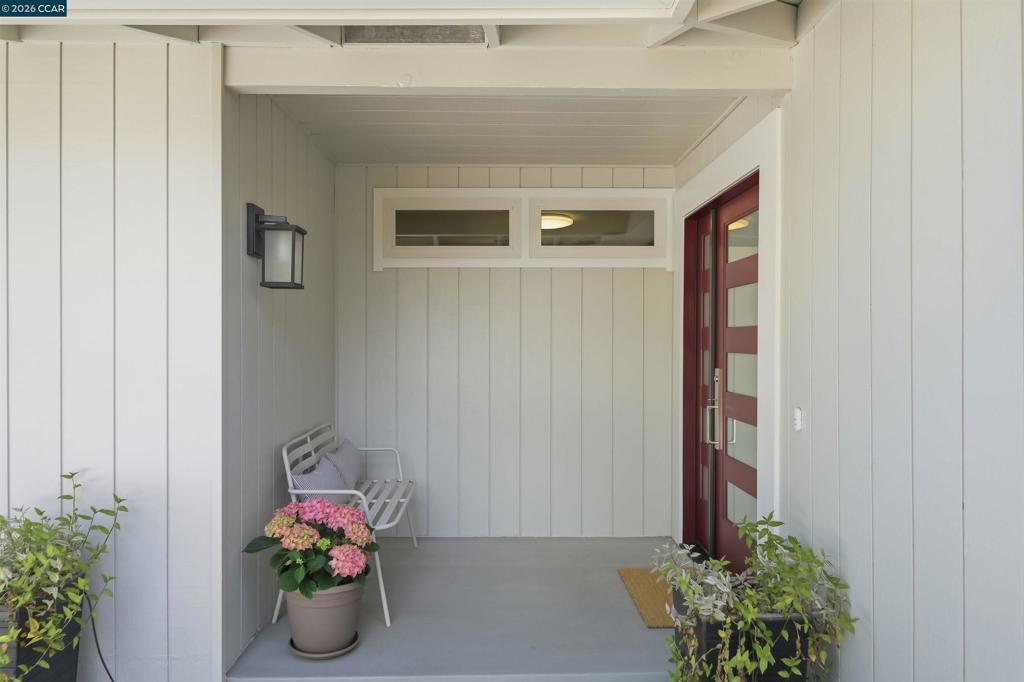 157 Shuey Dr Property Photo 4