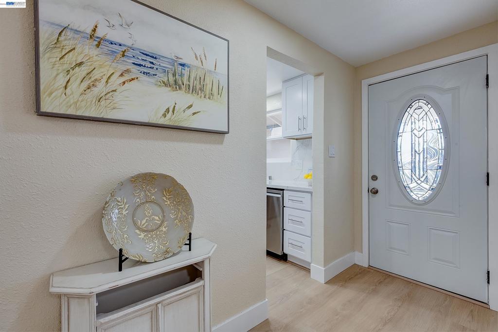 34312 Cornwallis Ct Property Photo 9