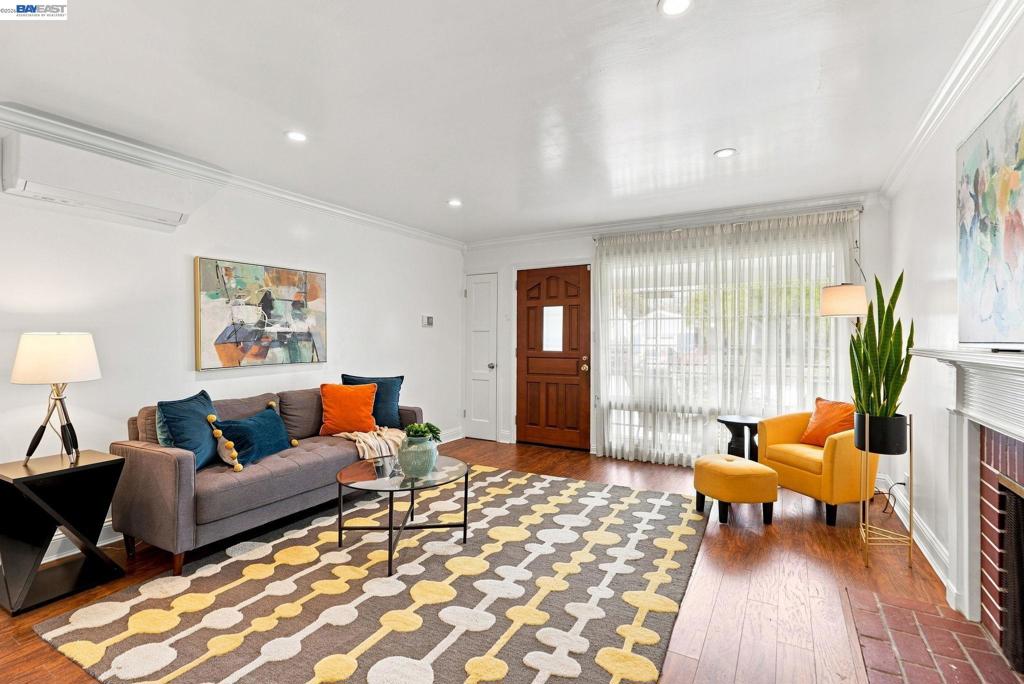 17291 Via Flores Property Photo 6