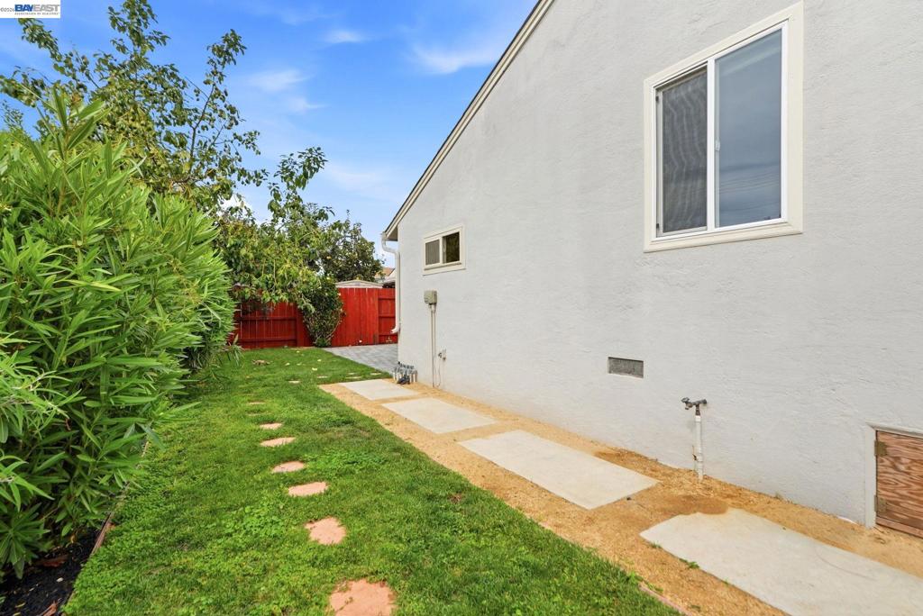 17291 Via Flores Property Photo 43
