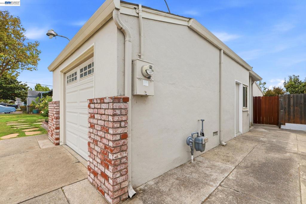 17291 Via Flores Property Photo 46