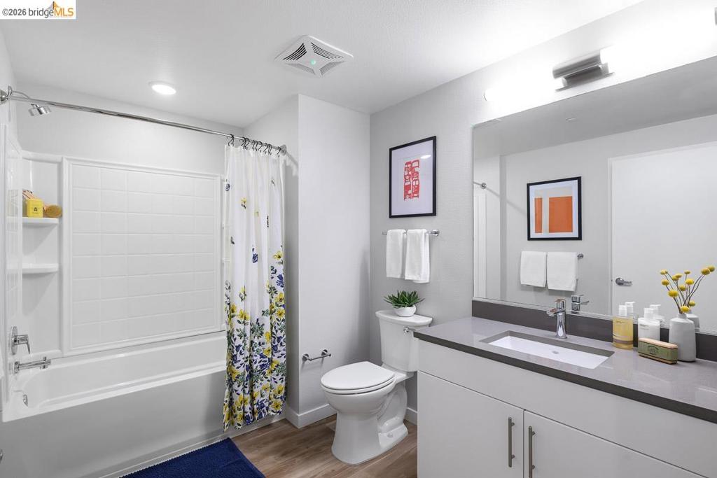260 Brooklyn Basin Way 425 Property Photo 14