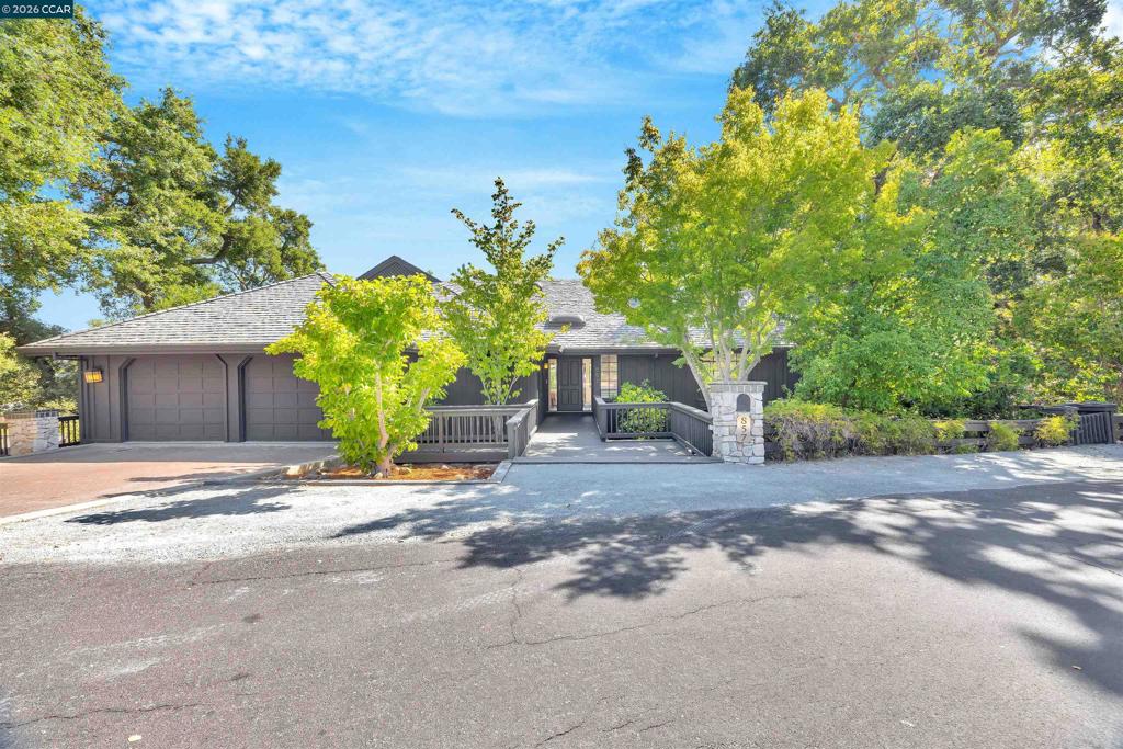 857 Las Trampas Rd Property Photo 1