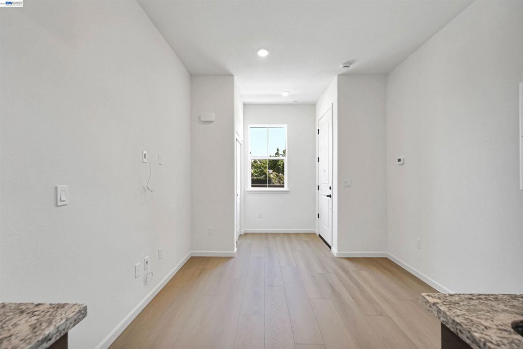 3824 Norbridge Ave Property Photo 50