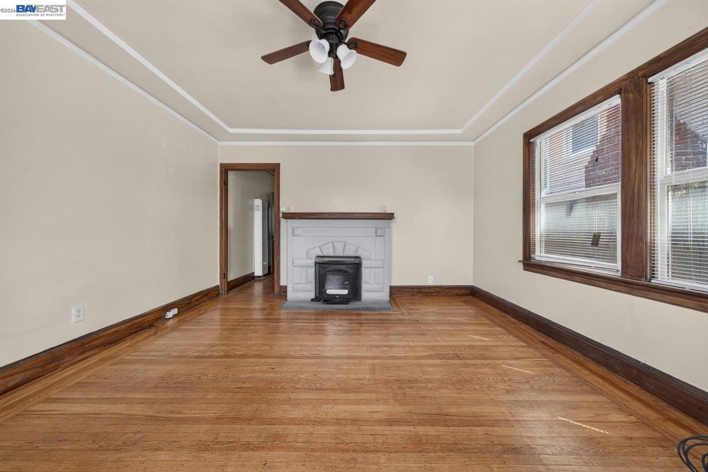 922 Arlington Ave Property Photo 8