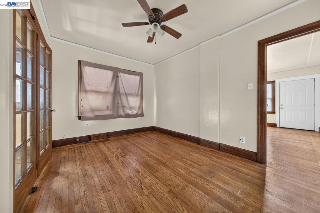 922 Arlington Ave Property Photo 14