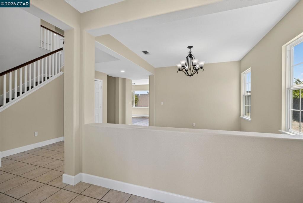 5668 Rosscommon Way Property Photo 3