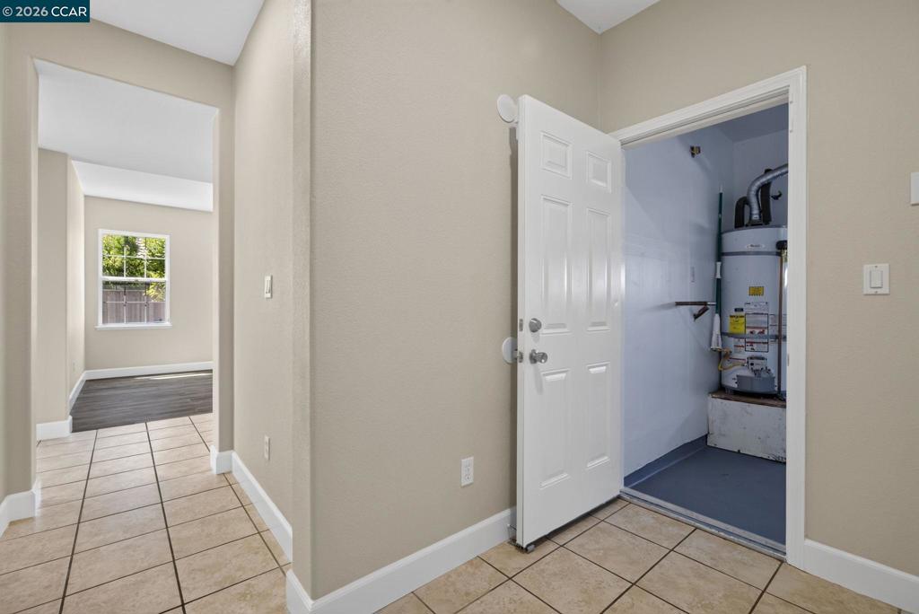 5668 Rosscommon Way Property Photo 25