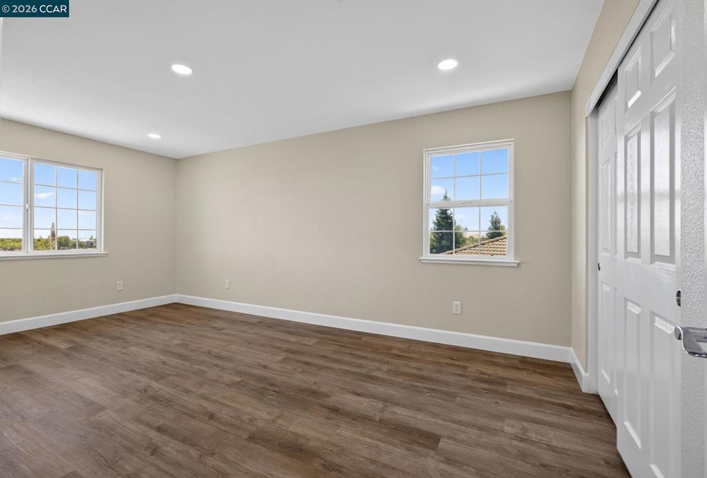 5668 Rosscommon Way Property Photo 31