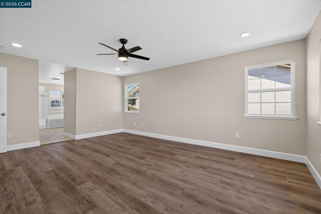 5668 Rosscommon Way Property Photo 40