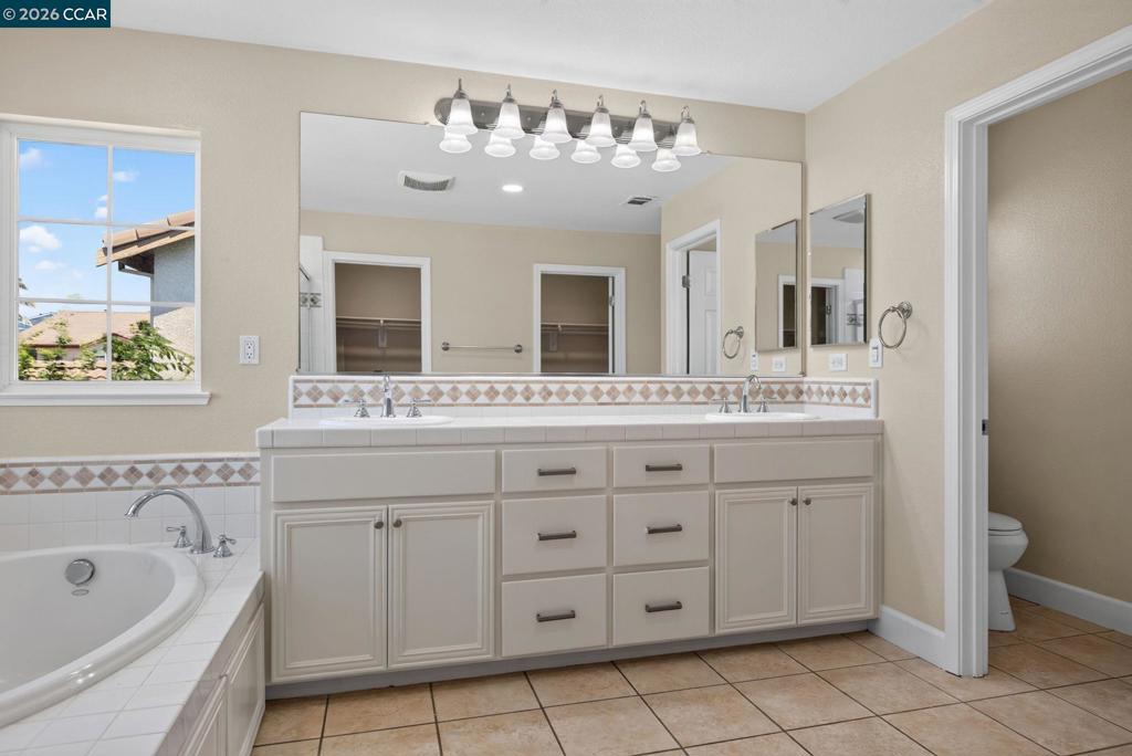 5668 Rosscommon Way Property Photo 42