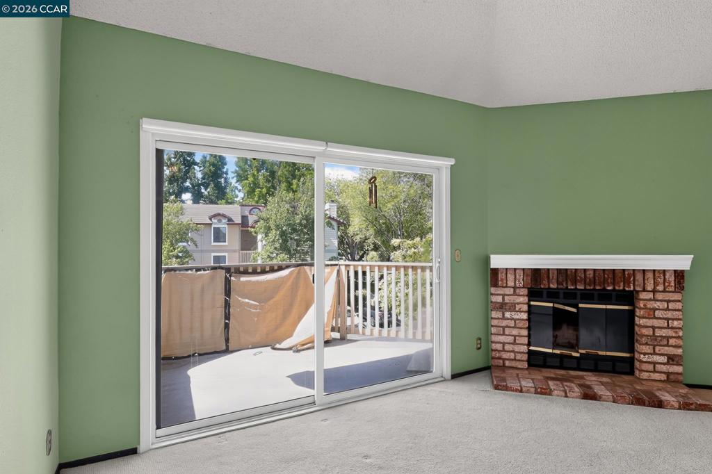 3458 Smoketree Commons Dr Property Photo 4