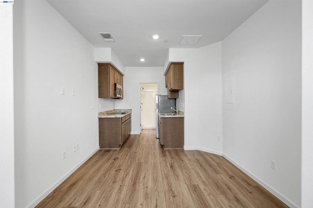 3832 Norbridge Ave Property Photo 50