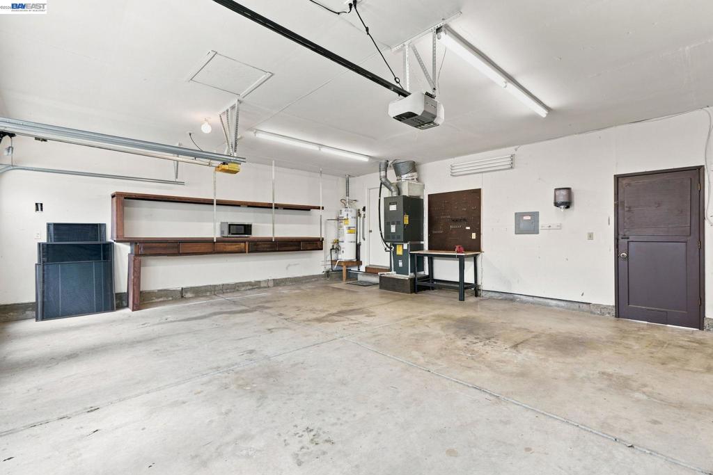332 Downham Ct Property Photo 37