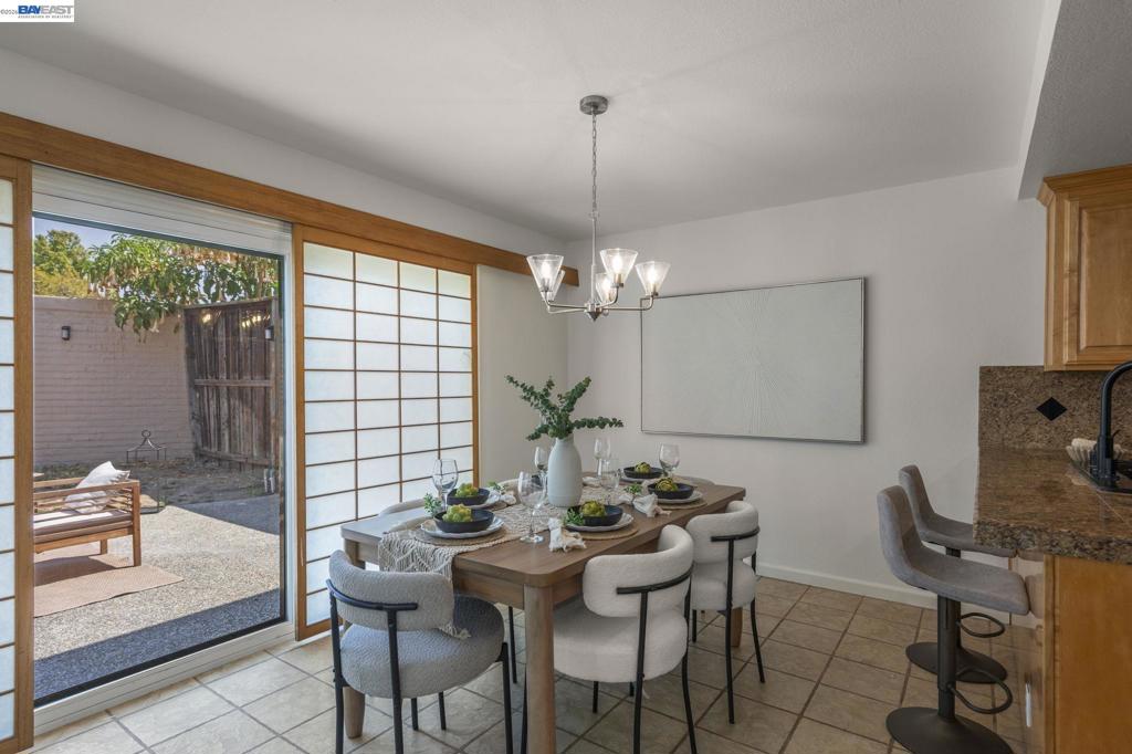 34930 Sea Cliff Ter Property Photo 4