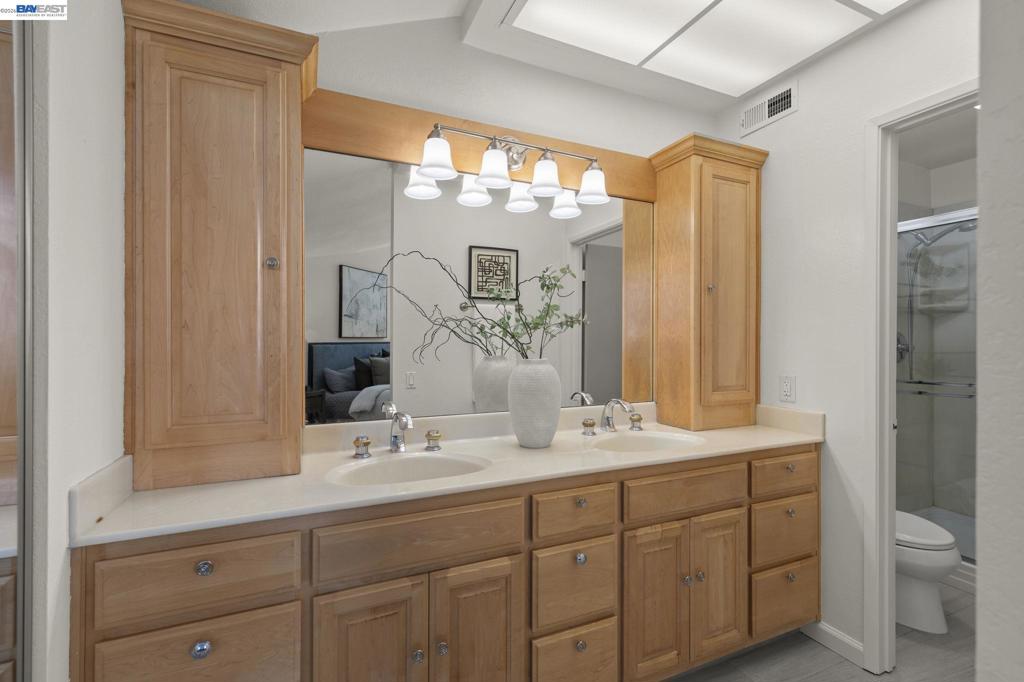 34930 Sea Cliff Ter Property Photo 9