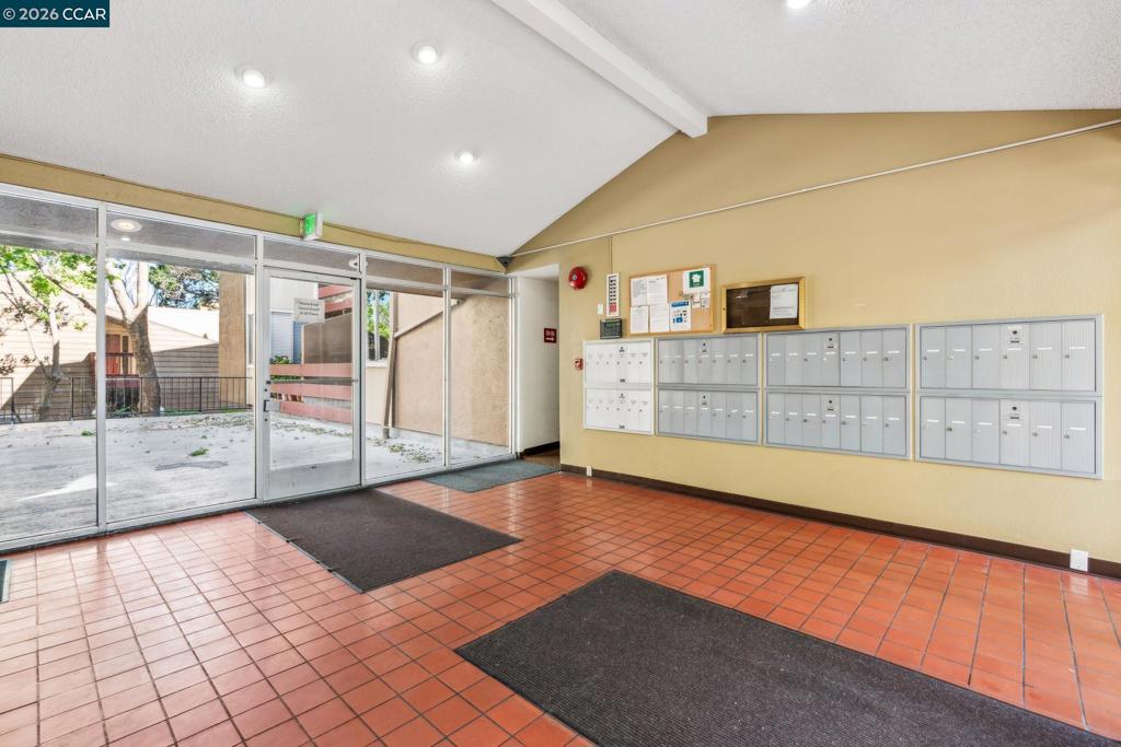 2121 Vale Rd 121 Property Photo 31