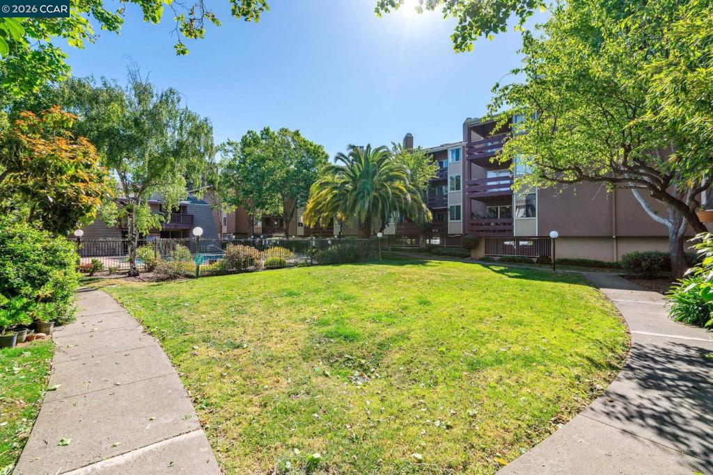 2121 Vale Rd 121 Property Photo 42
