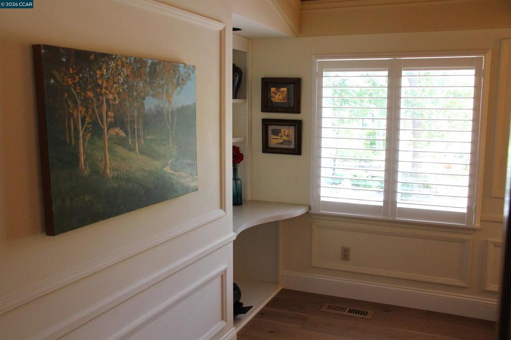 1483 Quail View Cir Property Photo 18