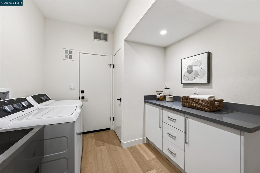 200 The Knoll Property Photo 25