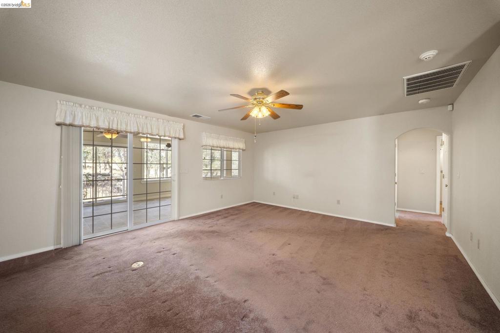 9729 Rastro Way Property Photo 5