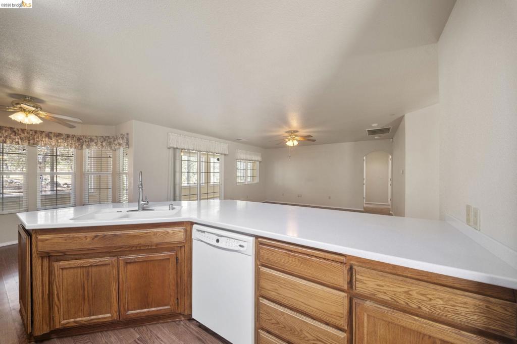 9729 Rastro Way Property Photo 6