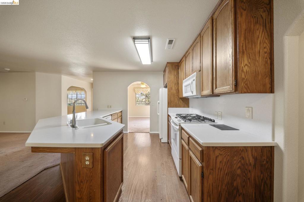 9729 Rastro Way Property Photo 15